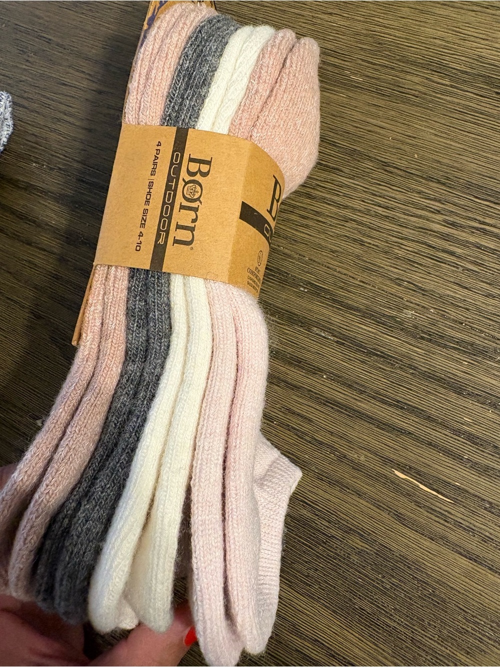Born Outdoor No-Show Socks in Light Pink and grey wool, set of 4 - Picture 4 of 5